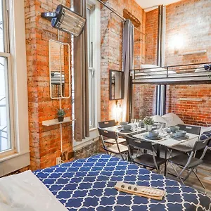 Empire Broadway Retreats New York