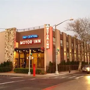 2* Отель Par Motor