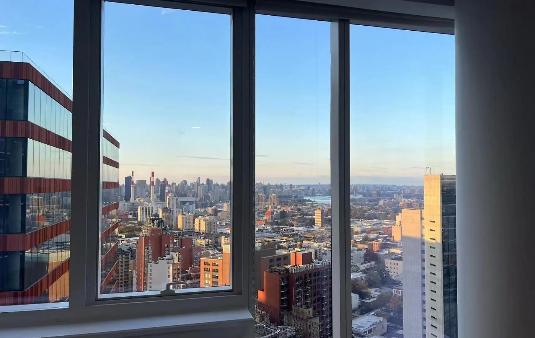 Luxury 2 Bedrooms 2 Bathrooms Corner Apartment Breathtaking City Views Modern Retreat New York United States