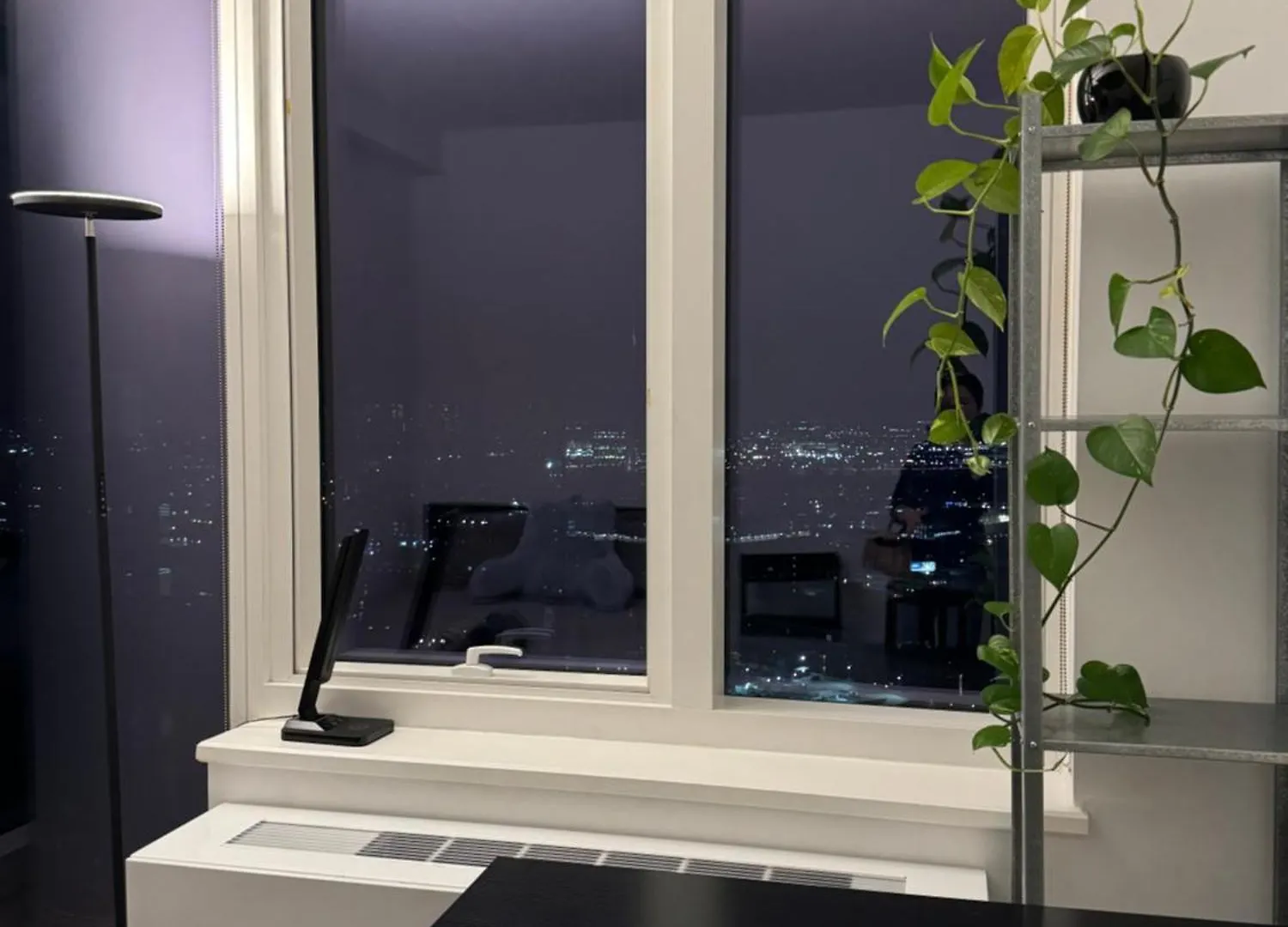 Luxury 2 Bedrooms 2 Bathrooms Corner Apartment Breathtaking City Views Modern Retreat New York